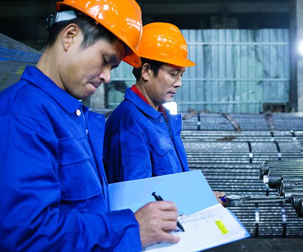 Expliquer la différence entre les tubes laminés fins et les tubes étirés à froid