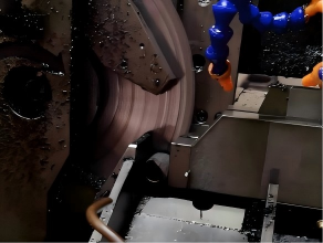 Maîtriser la découpe de l’acier: Techniques de précision et d’efficacité